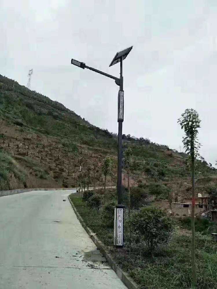 巴音郭楞蒙古自治州仿古太阳能路灯